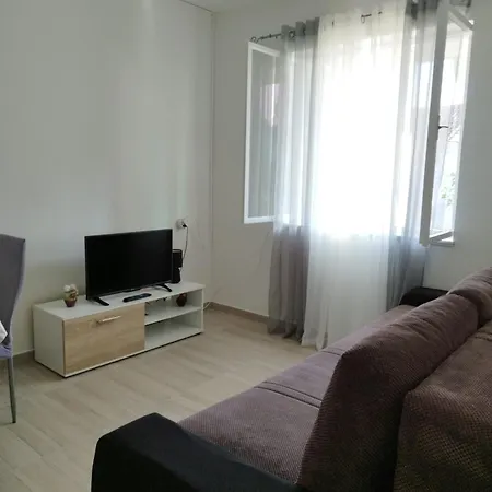 Nela Apartment